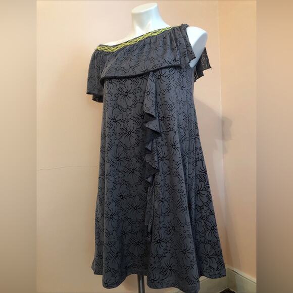 Flynow III Grey Lace Neon Yellow Detail Off the Shoulder Lined Dress RARE Small - Picture 2 of 8